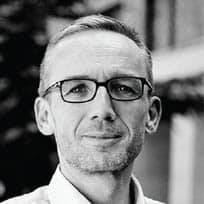 CM First Bio Headshots Christoph Heinrich